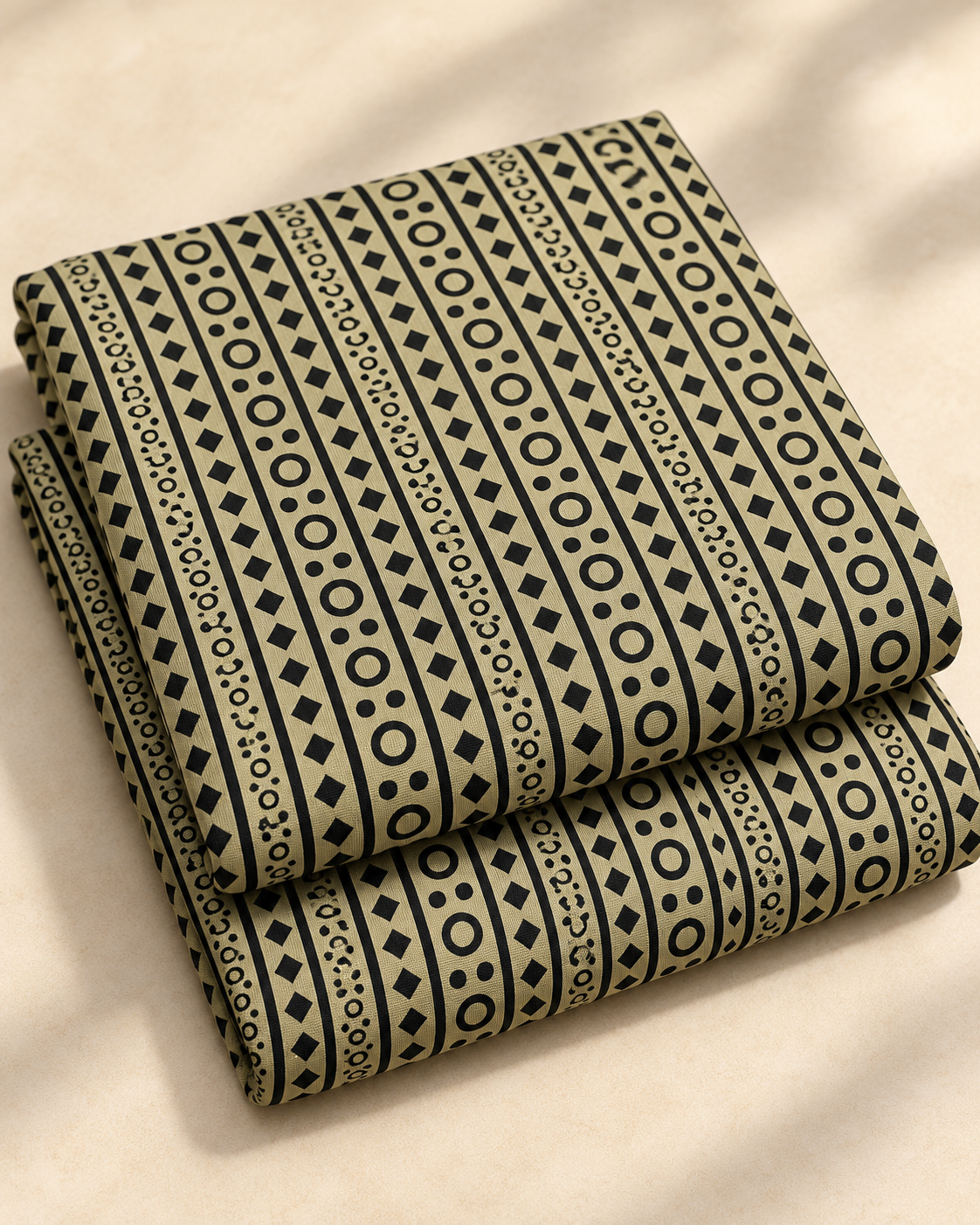 Multicolour Geometric Print 3-Piece Unstitched Printed Khaddar Suit